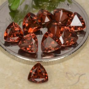 Pedras preciosas de Granada Piropo Vermelho escuro natural de 2.91 ct, Trilhão, VS
