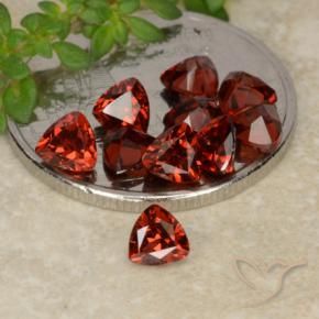 Pedras preciosas de Granada Piropo Vermelho escarlate natural de 3.11 ct, Trilhão, VS