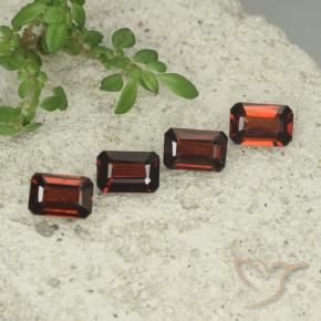 Pedras preciosas de Granada Piropo Vermelho escuro natural de 2.24 ct, Corte Octógono / Esmeralda, VS