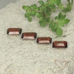 Pedras preciosas de Granada Piropo vermelho médio natural de 2.11 ct, Corte Octógono / Esmeralda, VS