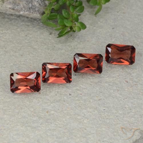 2.57ctw Natural Vermelho escuro Granada Piropo, Corte Esmeralda, VVS-VS