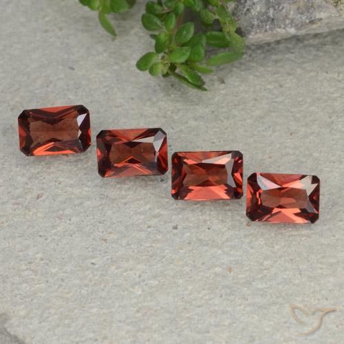 Pedras preciosas de Granada Piropo Vermelho escuro natural de 2.57 ct, Corte Octógono / Esmeralda, VVS-VS