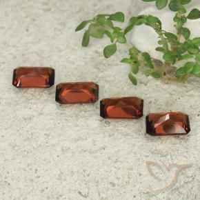 Pedras preciosas de Granada Piropo vermelho médio natural de 2.45 ct, Corte Octógono / Esmeralda, VVS-VS