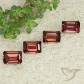 Pedras preciosas de Granada Piropo Vermelho Berry Profundo natural de 2.61 ct, Corte Octógono / Esmeralda, VS