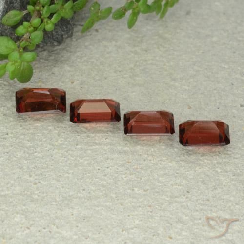 Pedras preciosas de Granada Piropo Vermelho escuro natural de 2.48 ct, Corte Octógono / Esmeralda, VS