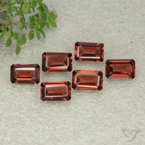 3.41ctw Natural Vermelho escuro Granada Piropo, Corte Esmeralda, VS