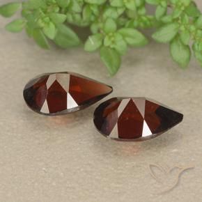Pedras preciosas de Granada Piropo Vermelho escuro natural de 2.02 ct, Formato de pêra, VS