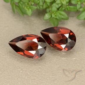Pedras preciosas de Granada Piropo groselha vermelha natural de 1.69 ct, Formato de pêra, VVS-VS