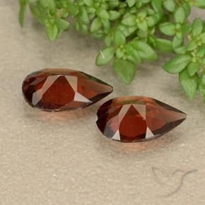 Pedras preciosas de Granada Piropo groselha vermelha natural de 1.69 ct, Formato de pêra, VVS-VS