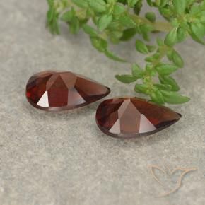 Pedras preciosas de Granada Piropo Vermelho escuro natural de 1.90 ct, Formato de pêra, VVS-VS