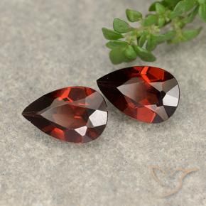 Pedras preciosas de Granada Piropo Vermelho escuro natural de 1.89 ct, Formato de pêra, VVS-VS