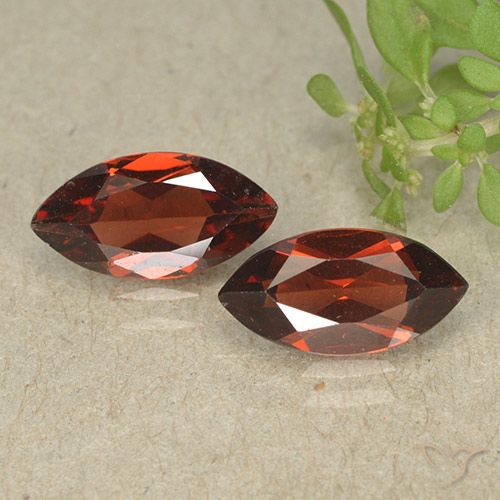 2.43ctw Natural Vermelho escuro Granada Piropo, Marquesa, VVS-VS