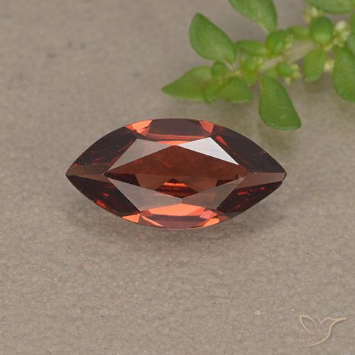 Granada piropo vermelho natural 1,04ct, marquise, VVS-VS