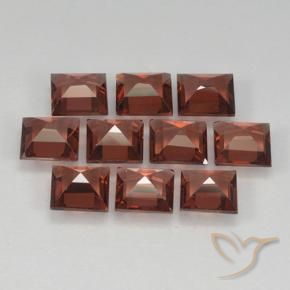 Pedras preciosas de Granada Piropo vermelho médio natural de 4.01 ct, Quadrado, VVS-VS