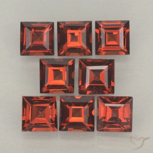 3.67ctw Natural Vermelho escarlate Granada Piropo, Quadrado, VVS-VS