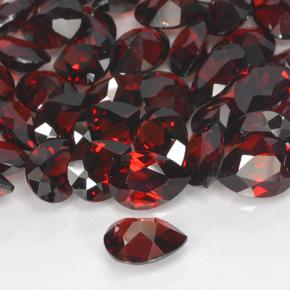 Granada Piropo Vermelho Sangue Profundo Natural 0.86ct, Formato de pêra, VVS