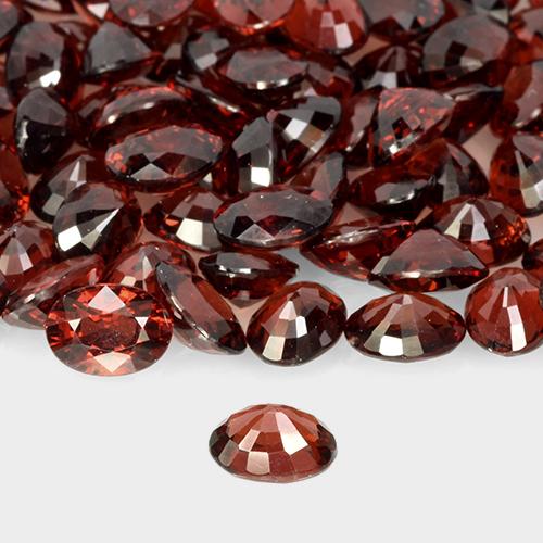 Granada Piropo Vermelho escuro Natural 1.06ct, oval, VVS-VS