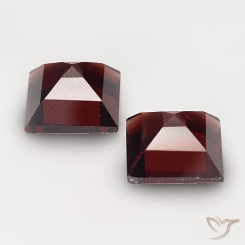 Pedras preciosas de Granada Piropo Vermelho escuro natural de 4.37 ct, Quadrado, VVS-VS