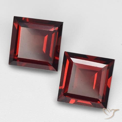 4.10ctw Natural Vermelho escuro Granada Piropo, Quadrado, VVS-VS
