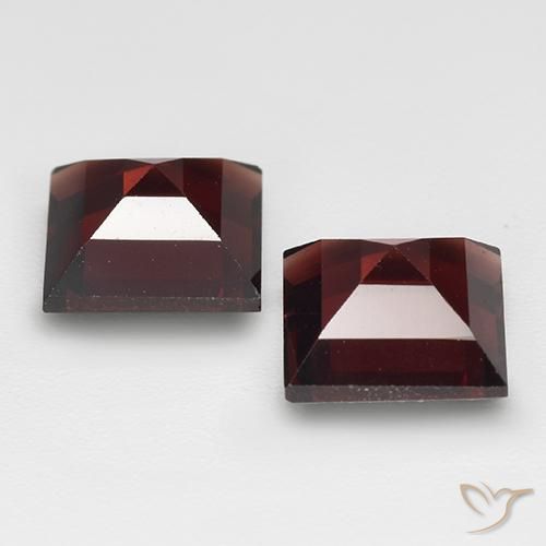 Pedras preciosas de Granada Piropo Vermelho escuro natural de 4.10 ct, Quadrado, VVS-VS
