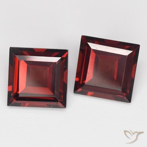 Pedras preciosas de Granada Piropo Vermelho escuro natural de 4.24 ct, Quadrado, VVS-VS