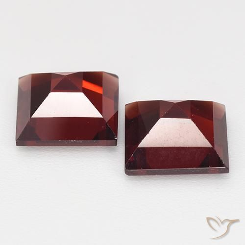 Pedras preciosas de Granada Piropo Vermelho escuro natural de 4.24 ct, Quadrado, VVS-VS