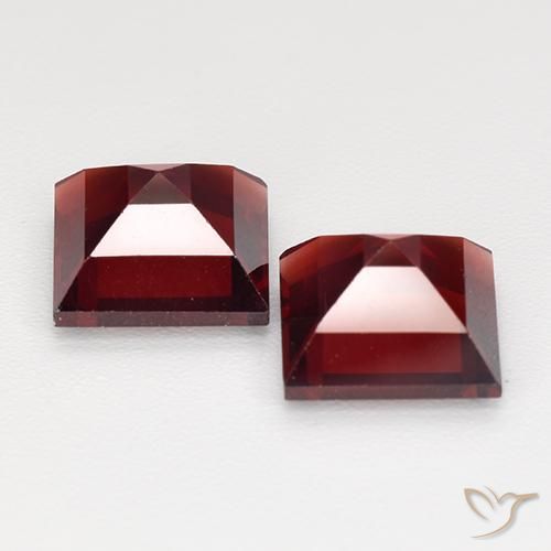 Pedras preciosas de Granada Piropo Vermelho Sangue Profundo natural de 4.29 ct, Quadrado, VVS-VS