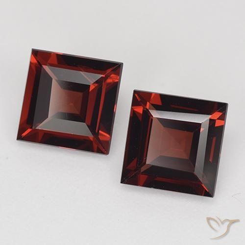 Pedras preciosas de Granada Piropo Vermelho escuro natural de 2.55 ct, Quadrado, VVS-VS
