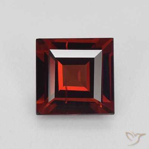 1.98ct Natural Vermelho Sangue Profundo Granada Piropo, Quadrado, VVS-VS
