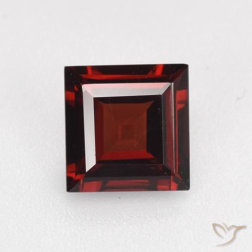 1.82ct Natural Vermelho Sangue Profundo Granada Piropo, Quadrado, VVS-VS