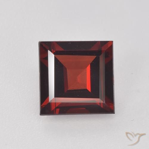 1.87ct Natural Vermelho escuro Granada Piropo, Quadrado, VVS-VS