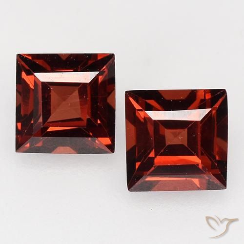 0.94ctw Natural Vermelho escuro Granada Piropo, Quadrado, VVS-VS