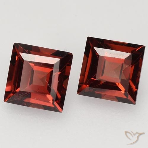 Pedras preciosas de Granada Piropo Vermelho Escarlate Profundo natural de 0.95 ct, Quadrado, VVS-VS