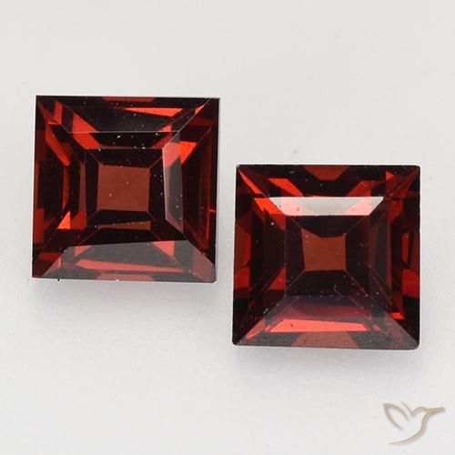 0.97ctw Natural Vermelho escuro Granada Piropo, Quadrado, VVS-VS
