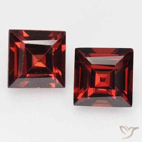 0.95ctw Natural Vermelho escuro Granada Piropo, Quadrado, VVS-VS