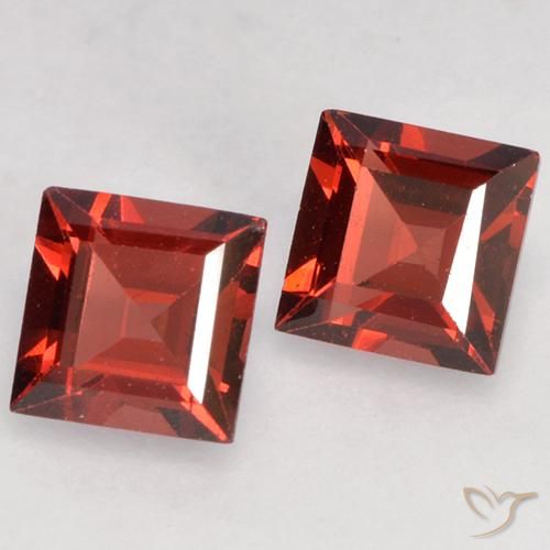 Pedras preciosas de Granada Piropo Vermelho escuro natural de 0.93 ct, Quadrado, VVS-VS