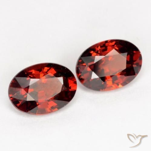 Pedras preciosas de Granada Piropo Vermelho escuro natural de 2.08 ct, oval, VVS-VS