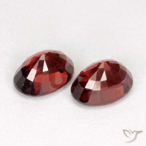 Pedras preciosas de Granada Piropo Vermelho escuro natural de 2.49 ct, oval, VS