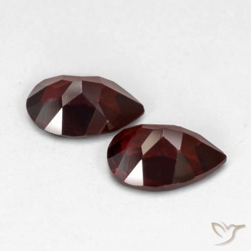 Pedras preciosas de Granada Piropo Vermelho escuro natural de 1.71 ct, Formato de pêra, VVS-VS