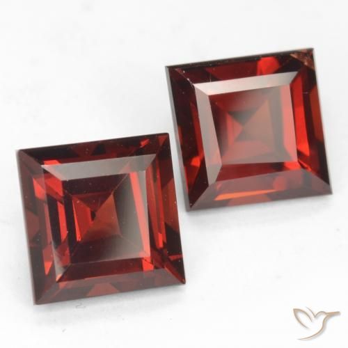 4.46ctw Natural Vermelho escuro Granada Piropo, Quadrado, VVS-VS