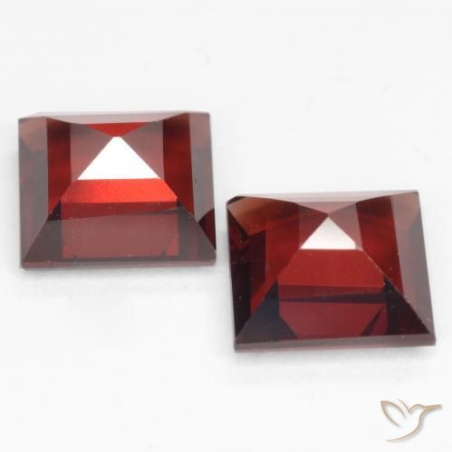 Pedras preciosas de Granada Piropo groselha vermelha natural de 4.04 ct, Quadrado, VVS-VS