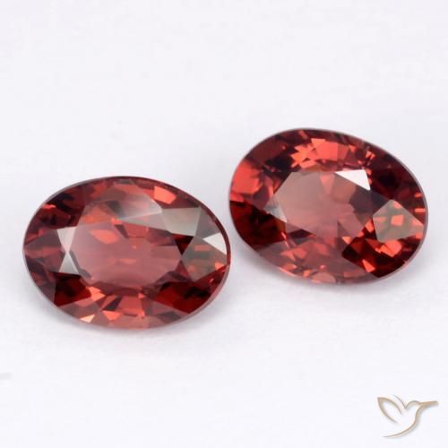 Pedras preciosas de Granada Piropo Vermelho escuro natural de 1.98 ct, oval, VVS-VS