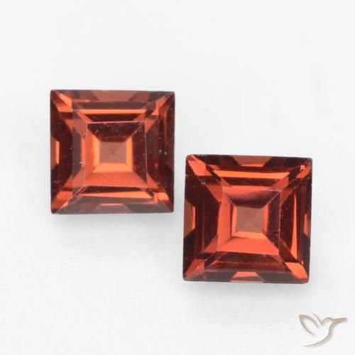 0.87ctw Natural Vermelho escuro Granada Piropo, Quadrado, VVS-VS