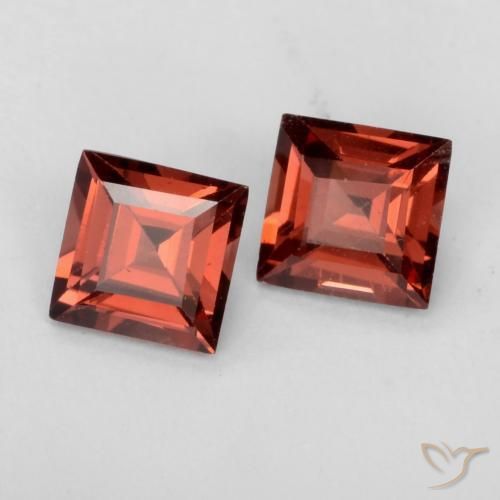 Pedras preciosas de Granada Piropo Vermelho médio-escuro natural de 0.88 ct, Quadrado, VVS-VS