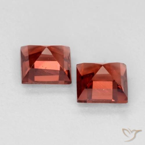 Pedras preciosas de Granada Piropo Vermelho médio-escuro natural de 0.88 ct, Quadrado, VVS-VS