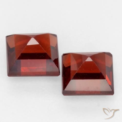 Pedras preciosas de Granada Piropo Vermelho Sangue Profundo natural de 0.92 ct, Quadrado, VVS-VS