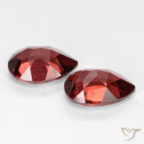 Pedras preciosas de Granada Piropo Vermelho escuro natural de 1.82 ct, Formato de pêra, VS