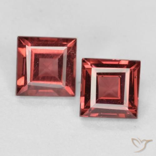 0.91ctw Natural Vermelho escuro Granada Piropo, Quadrado, VS