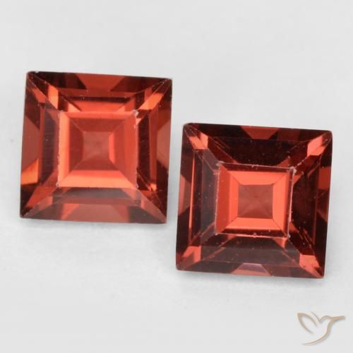 0.89ctw Natural vermelho médio Granada Piropo, Quadrado, VS