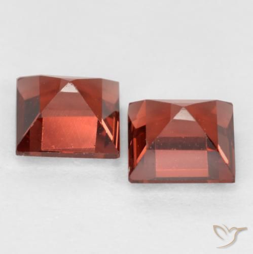 Pedras preciosas de Granada Piropo vermelho médio natural de 0.89 ct, Quadrado, VS